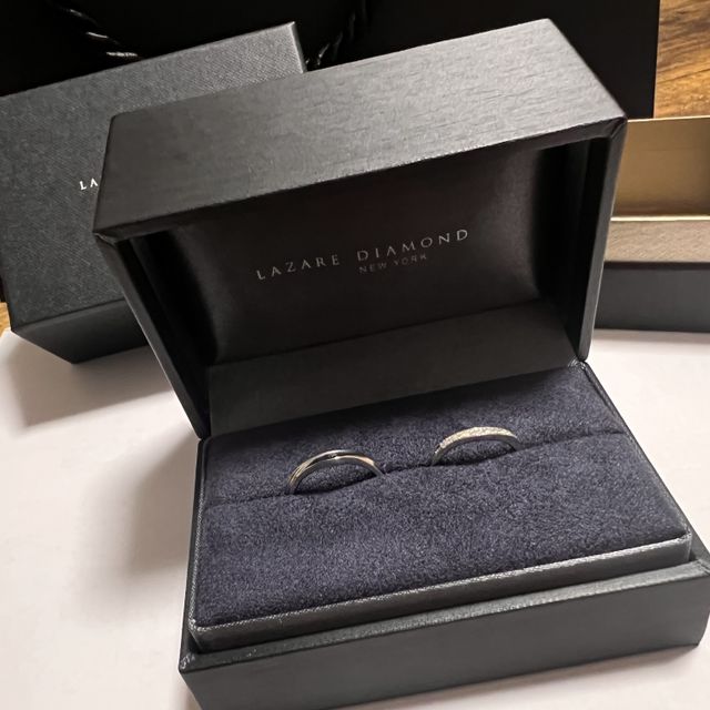 【ラザール ダイヤモンド(LAZARE DIAMOND)の口コミ】 ダイヤモンドがとても綺麗に輝いていて、その魅力に惹かれました。たくさ…