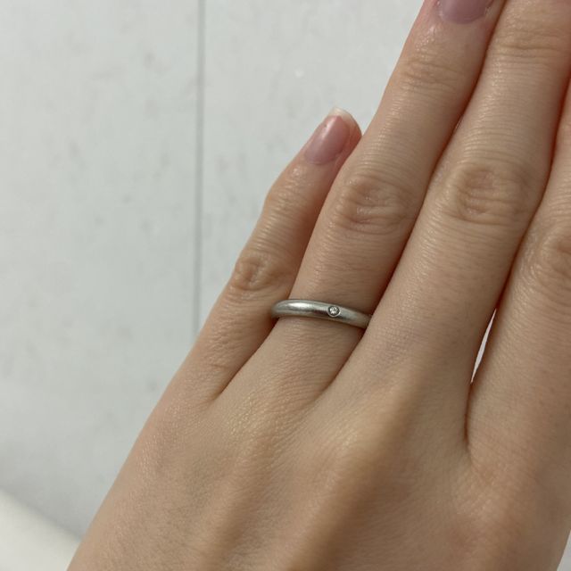 【カルティエ(Cartier)の口コミ】 結婚指輪なので、シンプルで長くつけられる飽きのこないデザインにしまし…