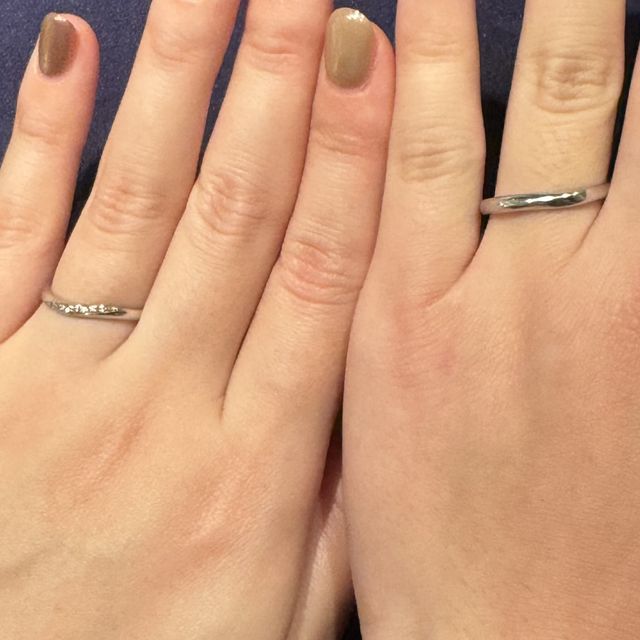 【銀座ダイヤモンドシライシの口コミ】 デザインが良くて着け心地がいい。
刻印サービスが充実していたので、満足…