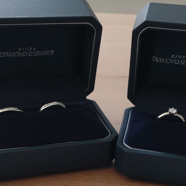 【銀座ダイヤモンドシライシの口コミ】 指輪のデザインがウェーブのものを探していた。また、できるだけシンプル…