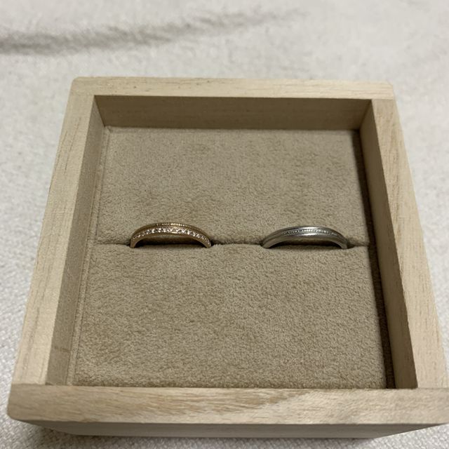 【YUKA HOJO(ユカホウジョウ)の口コミ】 大手のブランドとも悩みましたが、デザインに惹かれ購入を決めました。女…