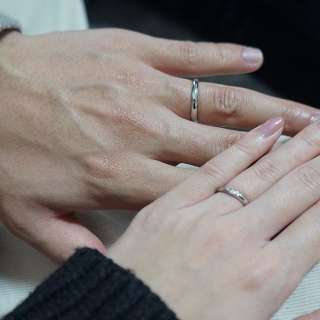 【銀座ダイヤモンドシライシの口コミ】 つけごごちがよく、指輪をつけていることを忘れるくらい違和感のないつけ…