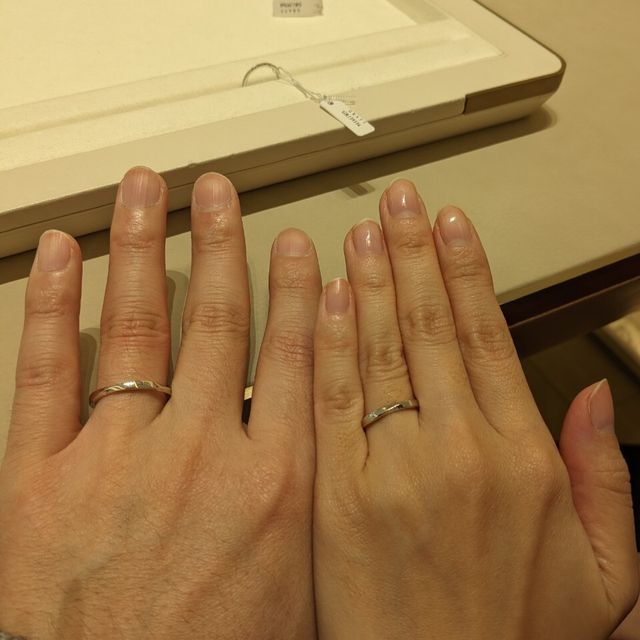 【和光ブライダルブティックギンザの口コミ】 豊富なデザインから選ぶことができますが、特に長く飽きのこなさそうなデ…