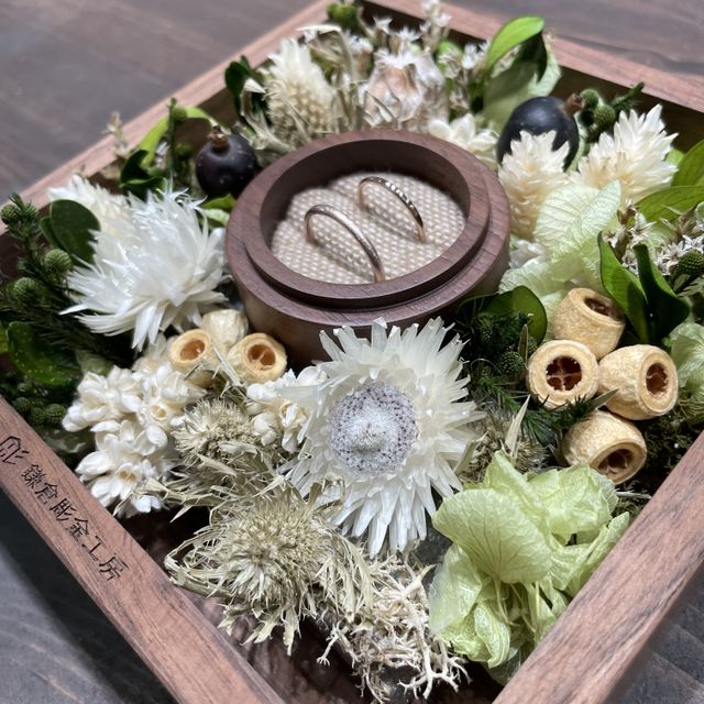 【鎌倉彫金工房の口コミ】 シンプルで飽きが来ず、また付け心地が良く普段指輪をつけていなかったの…