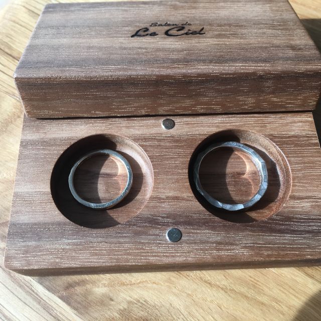 【サロン・ド・ルシェルの口コミ】 婚約指輪には義母に頂いた指輪のリメイクをお願いしました。形はガラリと…