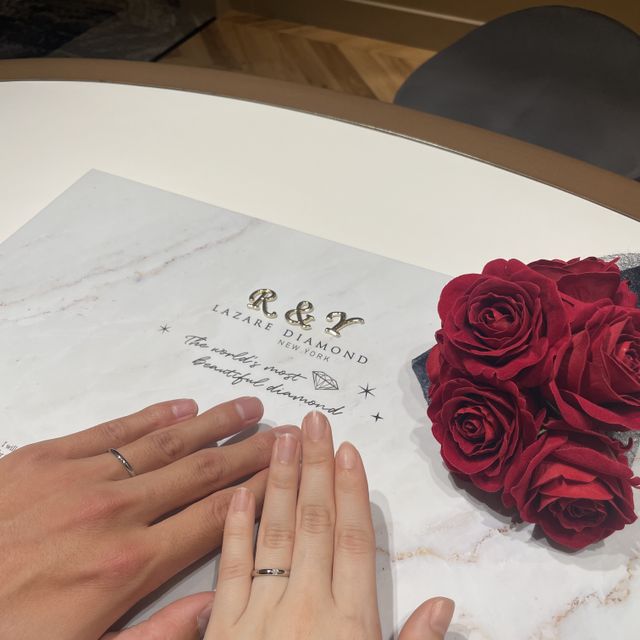 【ラザール ダイヤモンド(LAZARE DIAMOND)の口コミ】 他のブランドさんよりデザインが豊富で、価格も様々でありどれも良くて迷…