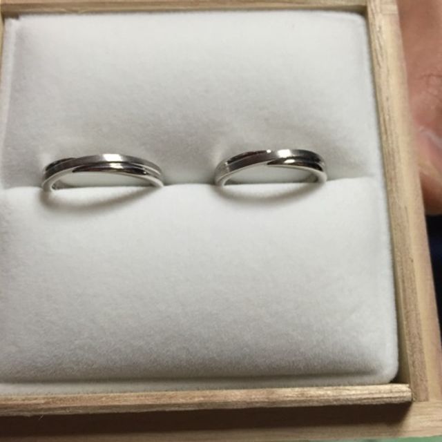 【宝石工房ヴァンモアの口コミ】 皆さんが周知しているようなブランドの指輪ももちろん素敵ですが、
チェー…