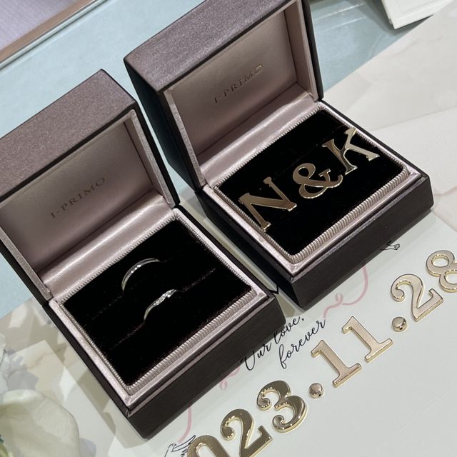 【アイプリモ(I-PRIMO)の口コミ】 指輪を選ぶ時に一番大事にしたのが見え方です
自分の指に自信がないので綺…