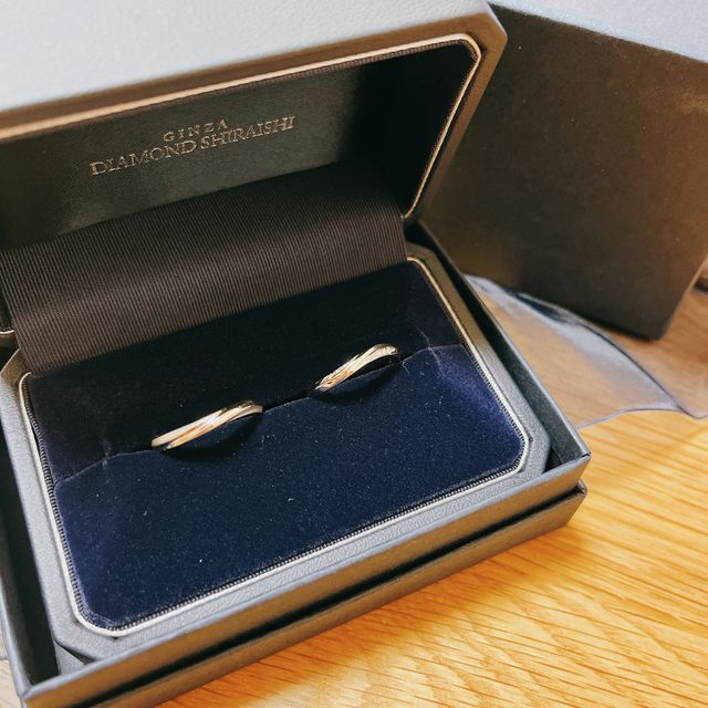 【銀座ダイヤモンドシライシの口コミ】 キラキラが欲しい、でも結婚指輪感も残したい…そして少し個性的な…