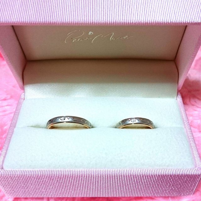 【Petit Marie(プチマリエ)の口コミ】 太めで柄のついたデザインを探していました。こちらの指輪はプラチナとピ…