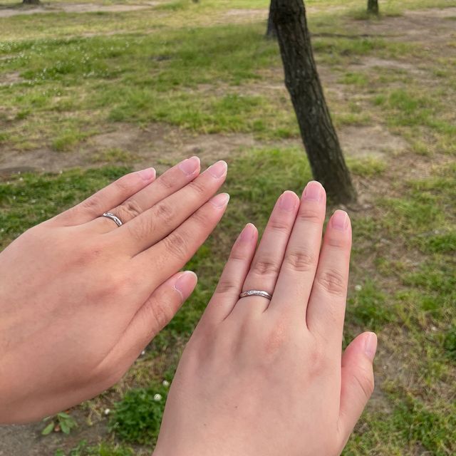 【銀座ダイヤモンドシライシの口コミ】 仕事中も着けたかったので、デザインはシンプルで普段使いしやすいものに…