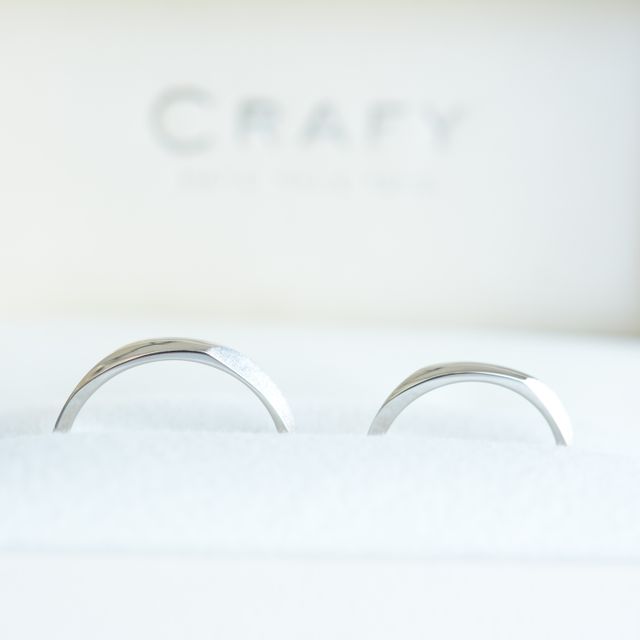 【CRAFY(クラフィ)の口コミ】 デザインを豊富な選択肢の中から選べます。指輪の重さによって費用が異な…