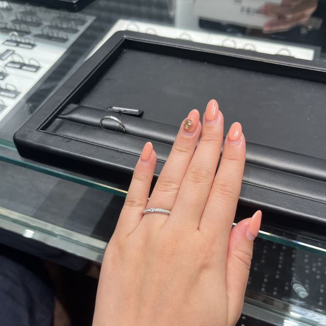 【ラザール ダイヤモンド(LAZARE DIAMOND)の口コミ】 ホームページで見ていた時から一目惚れしていたアプローズ。ダイヤモンド…