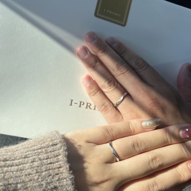 【アイプリモ(I-PRIMO)の口コミ】 星座に関係する素敵な意味を持った指輪にしました。
表に石が見えるものを…