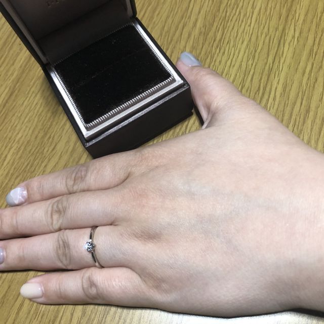 【アイプリモ(I-PRIMO)の口コミ】 ダイヤの輝きが美しすぎる。コストパフォーマンスが非常に良い。彼女にと…