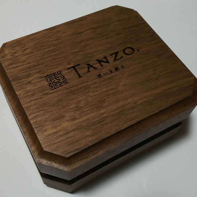 【TANZO.(鍛造指輪)の口コミ】 製作期間と製法が独特なので、良い思い出になると思いました。
もともとジ…