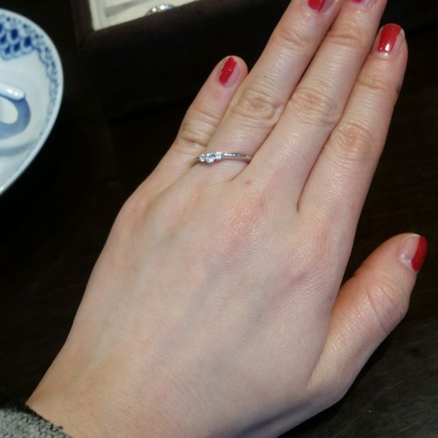 【ケイウノ ブライダル(K.UNO BRIDAL)の口コミ】 サンプルのリングでも可愛かったですが、デザイナーさんが、好きな要素を…