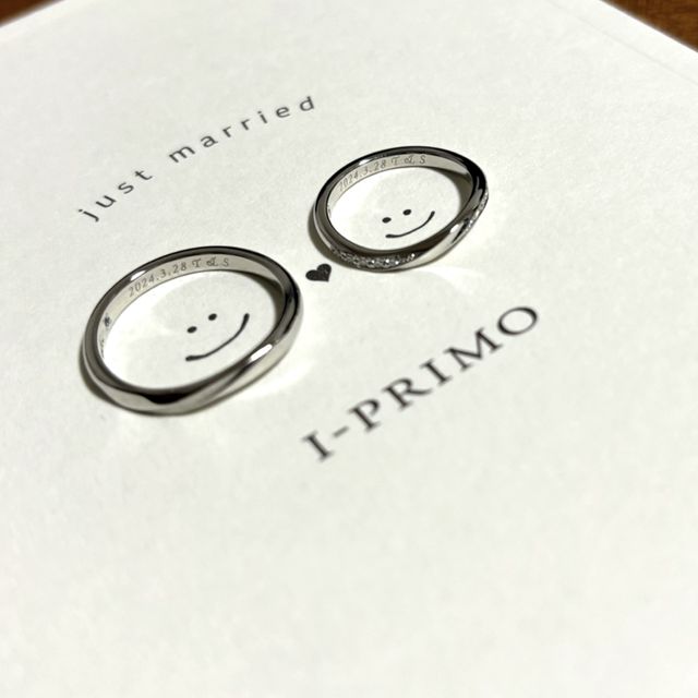【アイプリモ(I-PRIMO)の口コミ】 ウェーブラインになっており、着けると指が綺麗に見えます。
正面ではなく…
