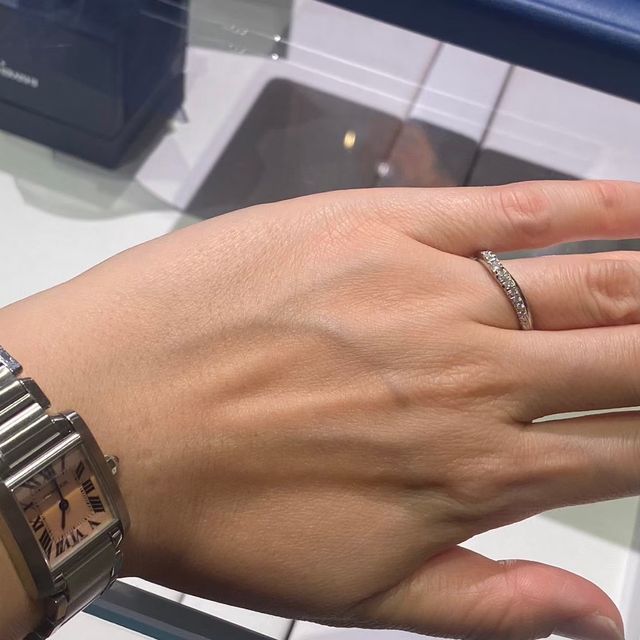 【銀座ダイヤモンドシライシの口コミ】 地金のみのものはどこで購入しても大差がないと考え、ダイヤモンド付きの…