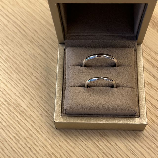 【和光ブライダルブティックギンザの口コミ】 指にはめた時の、しっくりと馴染む感じに驚き、感動しました。近隣の海外…
