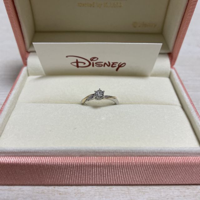 【ケイウノ ブライダル(K.UNO BRIDAL)の口コミ】 彼女の好きなディズニーキャラクターの
ふしぎの国のアリスをモチーフにフ…