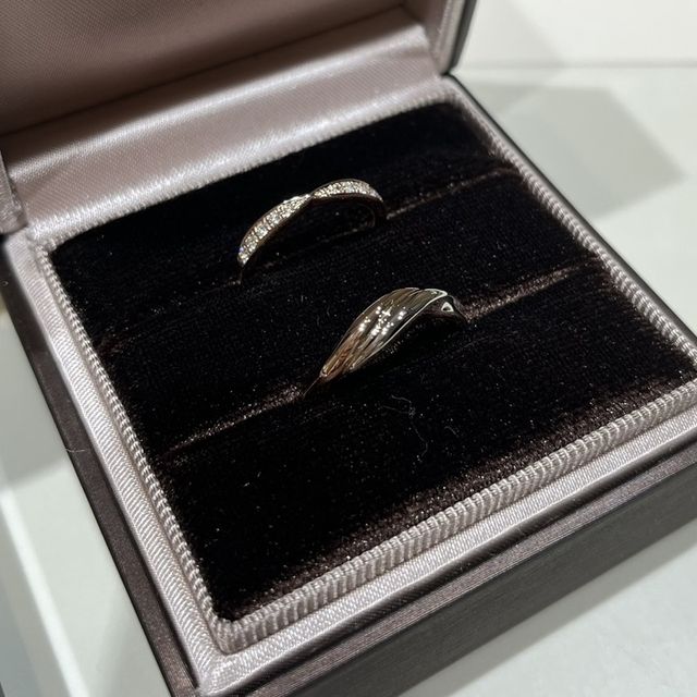 【アイプリモ(I-PRIMO)の口コミ】 ダイヤモンドが前面についていてとても綺麗だし、形がとても可愛くて気に…