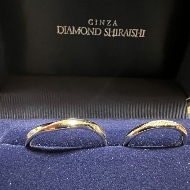 【銀座ダイヤモンドシライシの口コミ】 夫婦共にとても満足の気に入った指輪が見つかりました。デザインがとても…