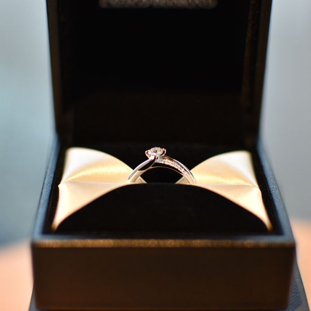 【エクセルコダイヤモンド(EXELCO DIAMOND)の口コミ】 ダイヤモンドの質やカッティング技術が高く、リングも細かなところまでデ…