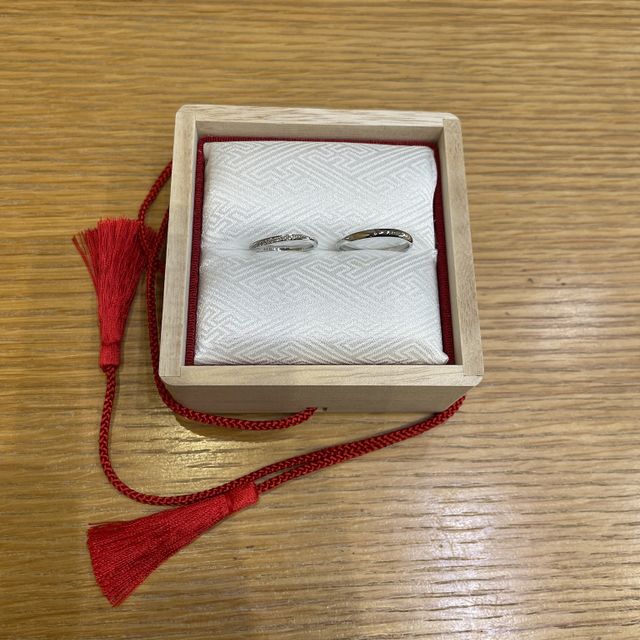 【TOMOE(トモエ)の口コミ】 私は柔花(YAWAKA)という物にしました。
柔花はカーブがとても美しく、しな…