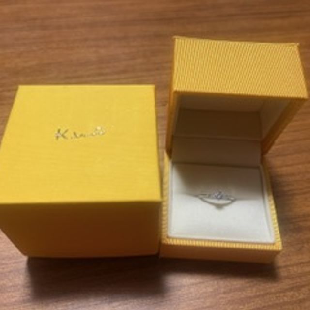 【ケイウノ ブライダル(K.UNO BRIDAL)の口コミ】 シンプルなものや個性的なものなど沢山見た中で、あまり派手ではないもの…