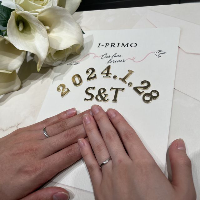 【アイプリモ(I-PRIMO)の口コミ】 結婚指輪は、シンプルかつ可愛めのデザインで、指が綺麗に見えるものを探…