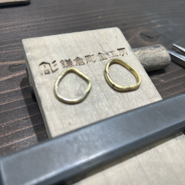 【鎌倉彫金工房の口コミ】 手作りで自分たちだけの結婚指輪を作ることができ、アフターサービスもし…