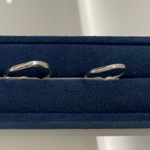 【4℃ BRIDAL(ヨンドシーブライダル)の口コミ】 そこまでブライダルリングのデザイン数が豊富というわけではないので、選…