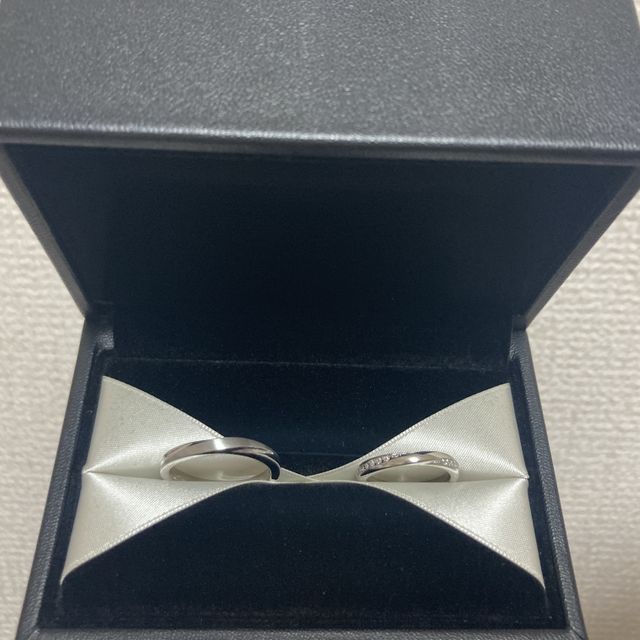 【エクセルコダイヤモンド(EXELCO DIAMOND)の口コミ】 シンプルなデザインどんなコーディネートにも合うものを探していました。…