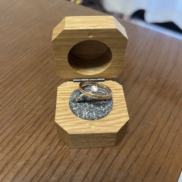 【鎌倉彫金工房の口コミ】 手作りなので世界に一つですし思い入れがあります。つちめの模様をつける…