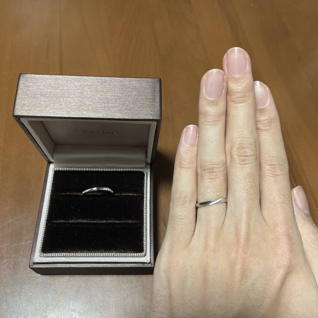 【アイプリモ(I-PRIMO)の口コミ】 まず、デザインが派手すぎずシンプルであること。
普段使いを意識しつつ、…