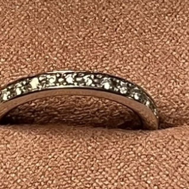 【TRECENTI(トレセンテ)の口コミ】 指輪のデザインはとてもたくさんの種類の中から選べましたが、ハーフエタ…