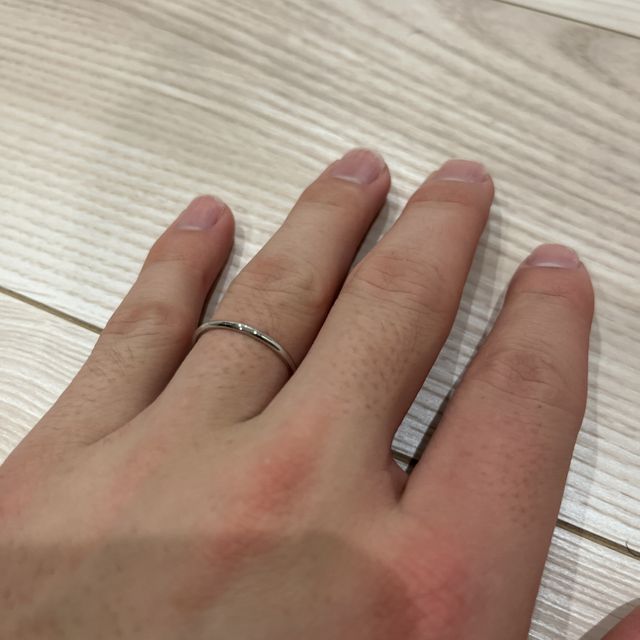 【アイプリモ(I-PRIMO)の口コミ】 シンプルなデザインながら実は若干のねじれがあります！
あとは幅が大きす…