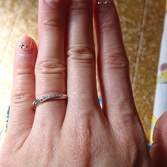 【銀座ダイヤモンドシライシの口コミ】 結婚式に間に合うよう早急に指輪を探していた。世界に1つだけの指輪になる…