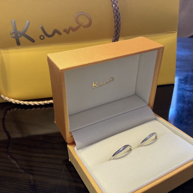 【ケイウノ ブライダル(K.UNO BRIDAL)の口コミ】 ウェーブ型なので、手に馴染みやすく、着け心地もいいです。
セミオーダー…