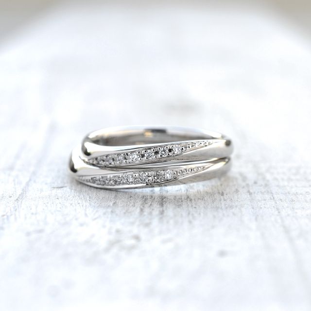 【湘南彫金工房 andfuseの口コミ】 店員さんと、相談してデザインを決定。そのときのトレンドや過去のお客さ…