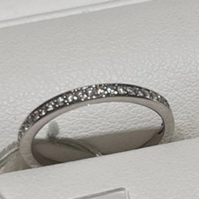 【bijou SOPHIA(ビジュソフィア)の口コミ】 ハーフエタニティリングを探していると言ったらすぐにこの2種類を出してき…