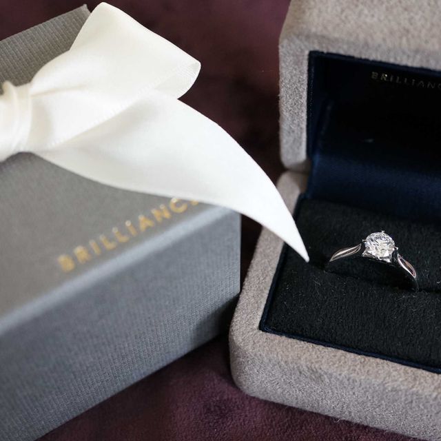 【BRILLIANCE+(ブリリアンスプラス)の口コミ】 有名ブランドでの購入も検討しましたが、ダイヤの品質にこだわりたかった…