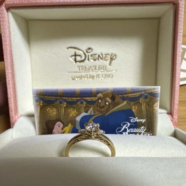 【ケイウノ ブライダル(K.UNO BRIDAL)の口コミ】 プロポーズ時は石のみで、プロポーズ後に2人で店頭でデザインを選んでもら…