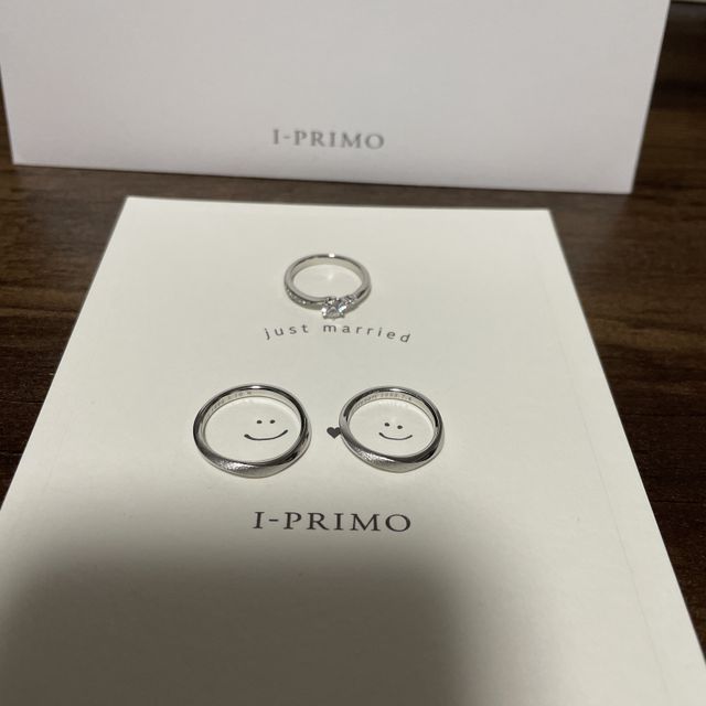 【アイプリモ(I-PRIMO)の口コミ】 結婚指輪はダイヤモンドサテン加工をしてオリジナリティある指輪にしても…