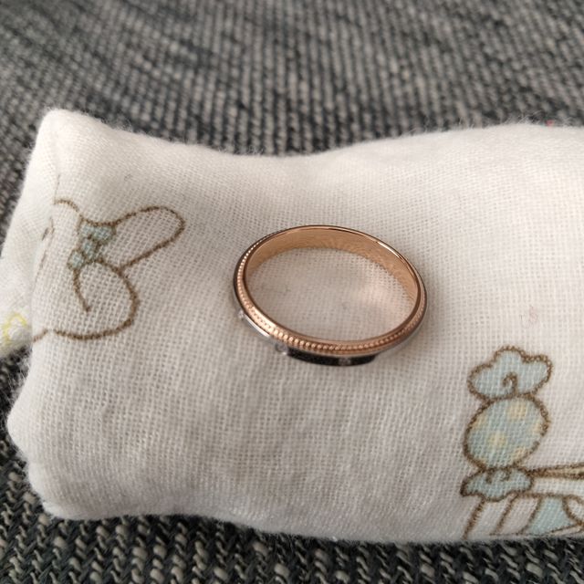【ヴァンドーム青山(VENDOME AOYAMA)の口コミ】 リングの色などをカスタマイズできます。形は同じなのに、色を変えるだけ…