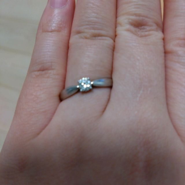 【ティファニー(Tiffany & Co.)の口コミ】 ティファニーの定番デザインですので外れがなく、長年使えるからおすすめ…