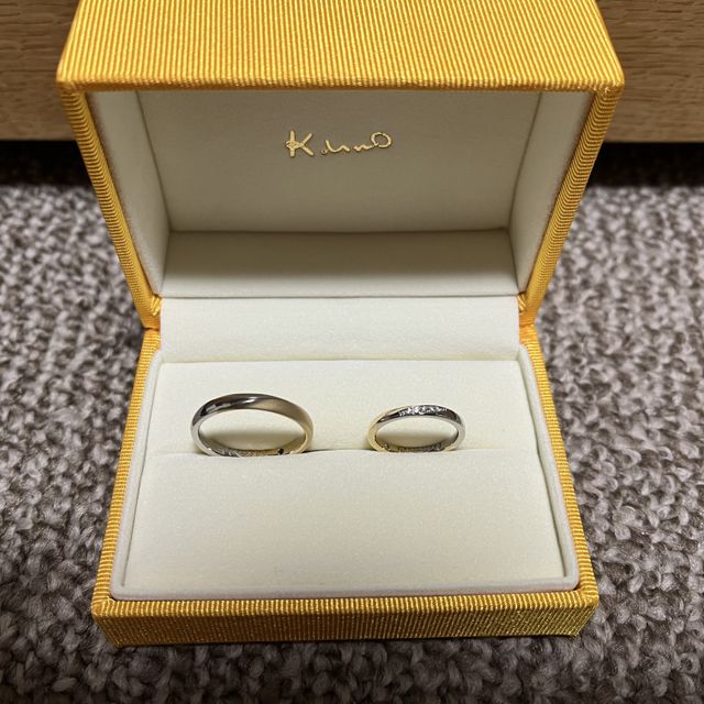 【ケイウノ ブライダル(K.UNO BRIDAL)の口コミ】 シンプル過ぎない指輪を探していました。
できたらコンビの指輪がいいなと…