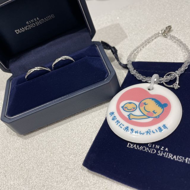 【銀座ダイヤモンドシライシの口コミ】 他のブランドも何件も見ましたがここのデザインがかっこよく他とはあまり…