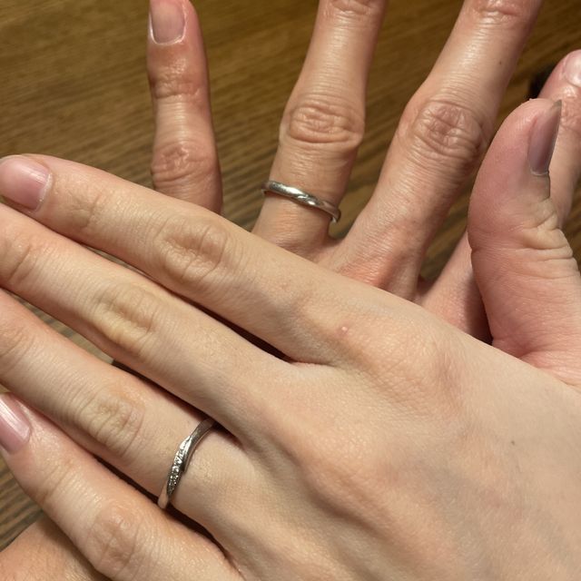 【アイプリモ(I-PRIMO)の口コミ】 男性側は中心部のマットな加工が他と差別化できるとこがろ良いと思った。…